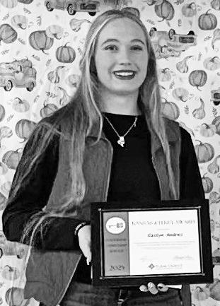 PRESENTED SPECIAL AWARDS AT ANNUAL 4-H BANQUET