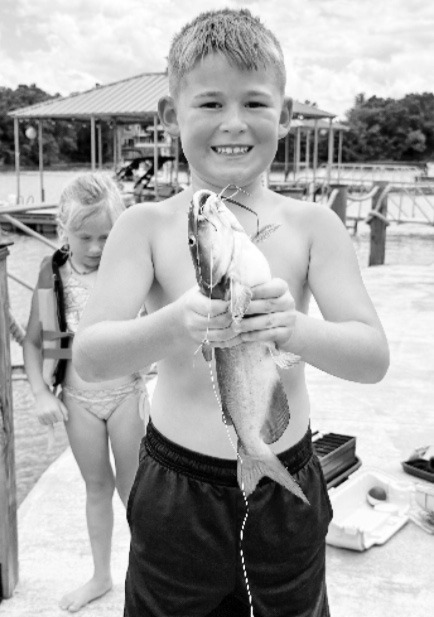 Cat.sh: Hunter Yager, 7 years-old, Council Grove City Lake