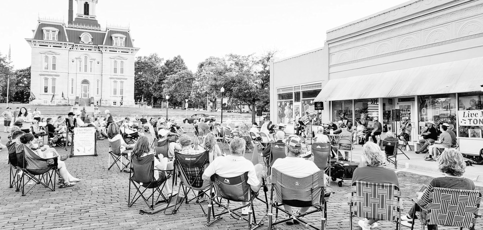 Over a hundred people sang along to patriotic songs and enjoyed other Songs of America at the Emma Chase Friday Night Music on July 3. (Photo courtesy of Annie Wilson)