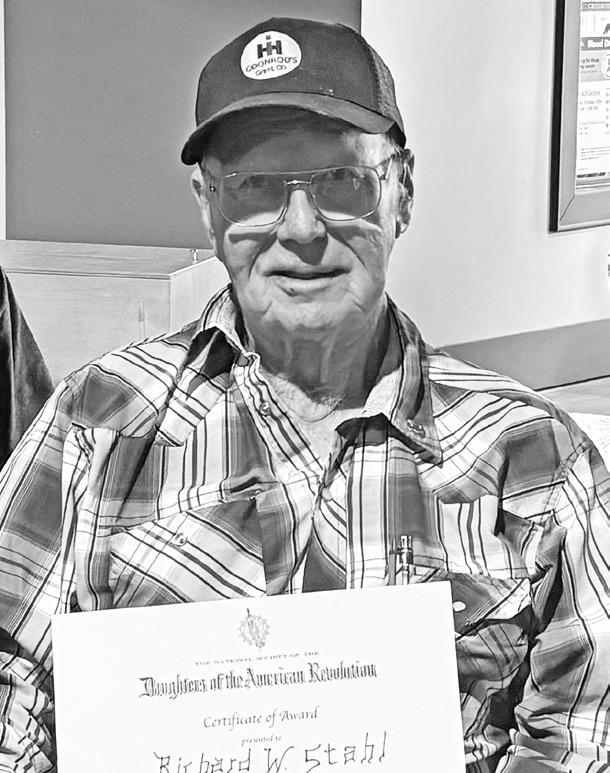 HONORED FOR COMMUNITY SERVICE -- Richard W. Stahl was presented a DAR community service certificate and pin. His devotion to mowing Rock Creek Santa Fe Trail walking path, brewing coffee for daily community coffee, checking diesel powered generators for R