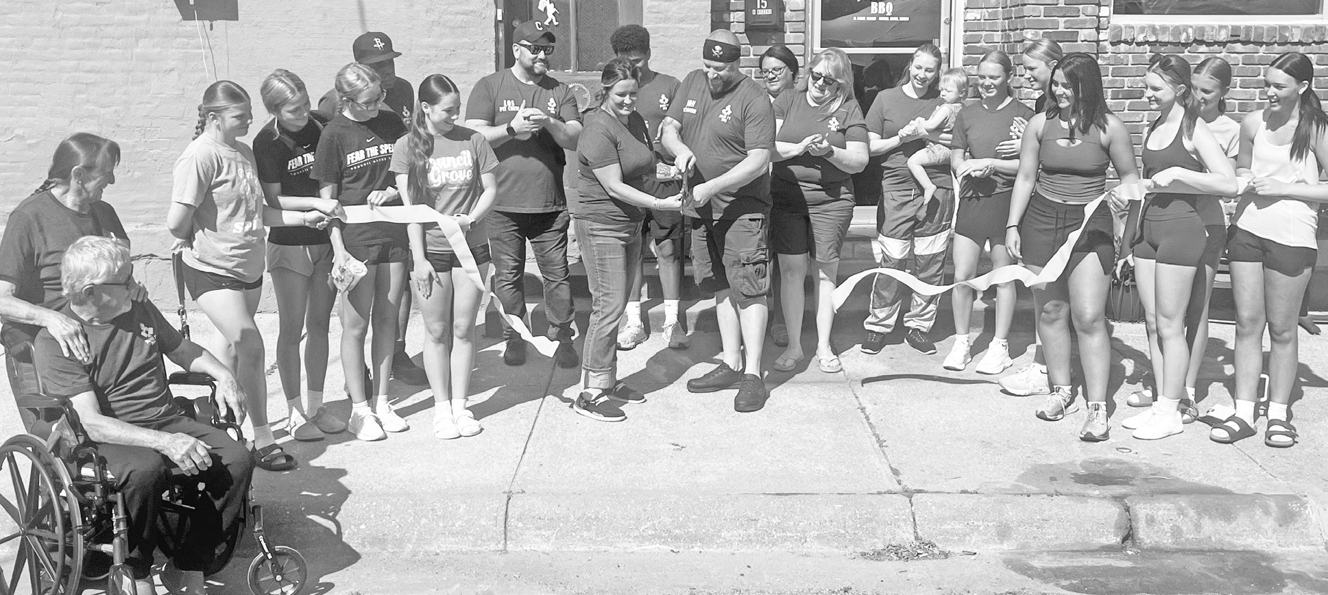 Jon and Tawnie Talib of Jonny V’s BBQ, LLC, 15 N. Neosho, Council Grove, celebrated with friends and family on Friday, June 19, with a ribbon cutting and grand opening.