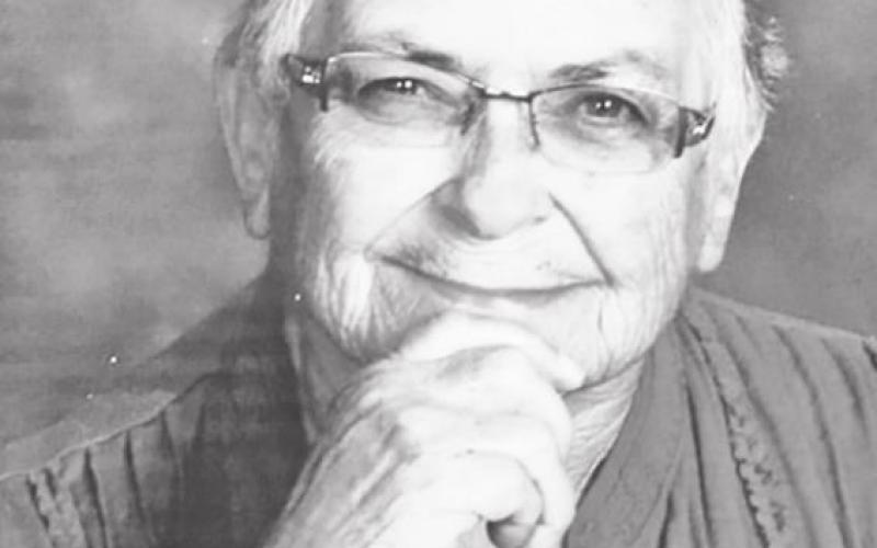 Lynell Kay Walz Kinish